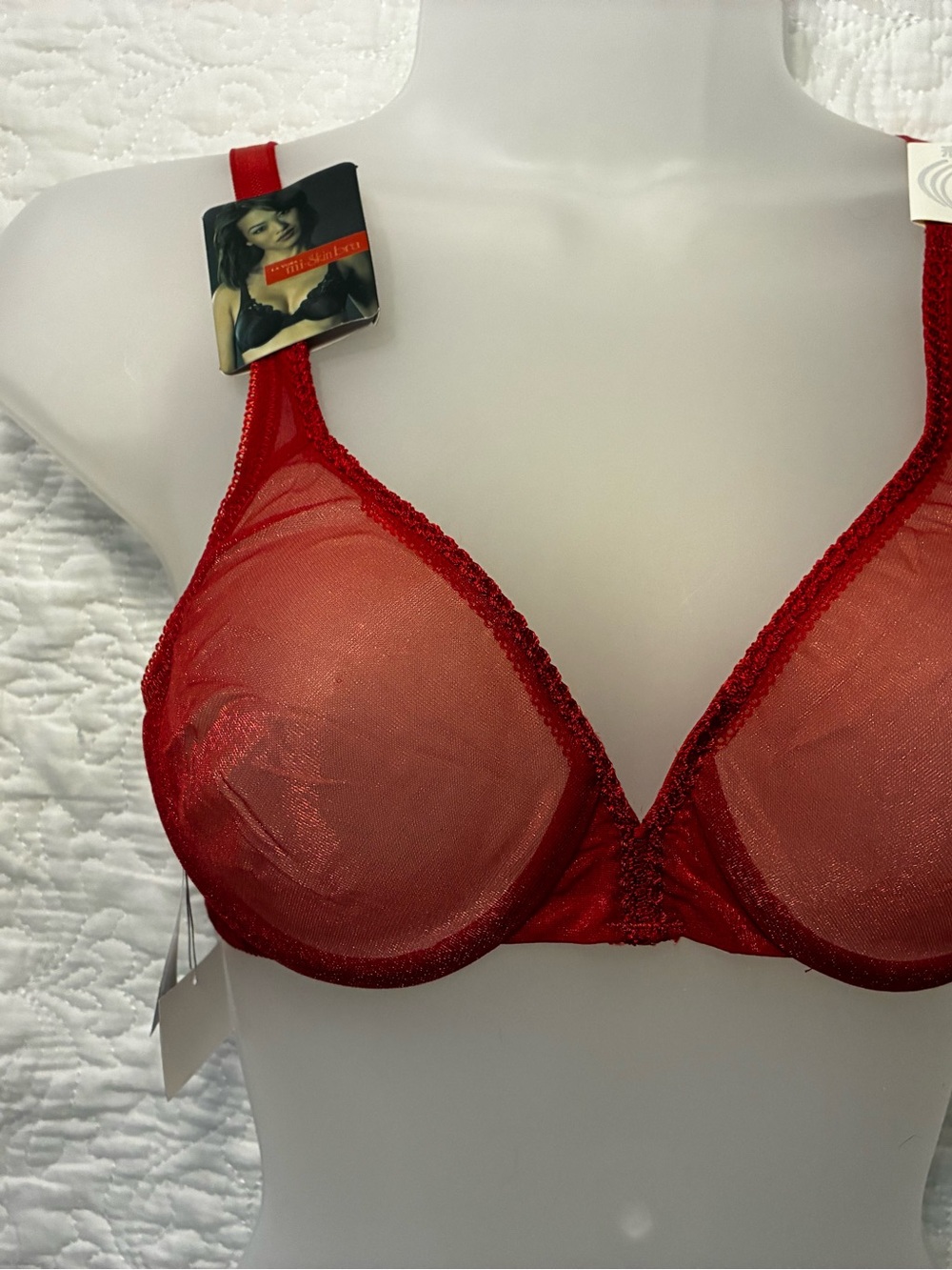 Y2K Dead Stock 1997 La Vora Very sexy Red Shimmer Sheer Lace Bra 40B